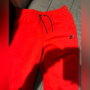 Nike tech size large